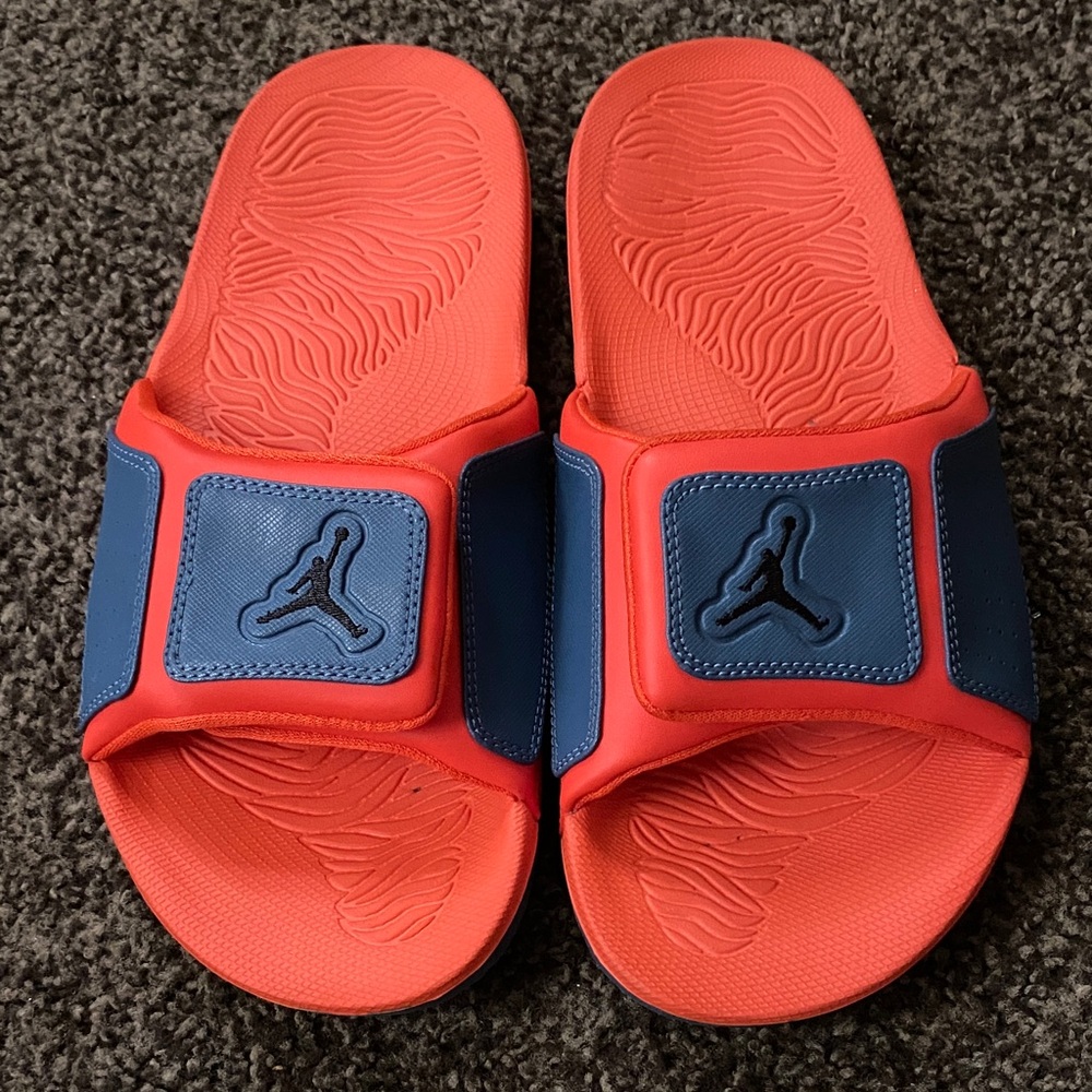 Jordan orange and Blue Men's Sandals excellent condition like new